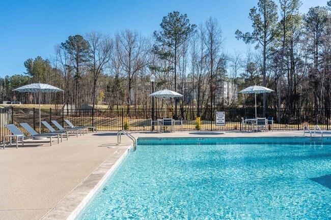 Building Photo - Comet North Raleigh