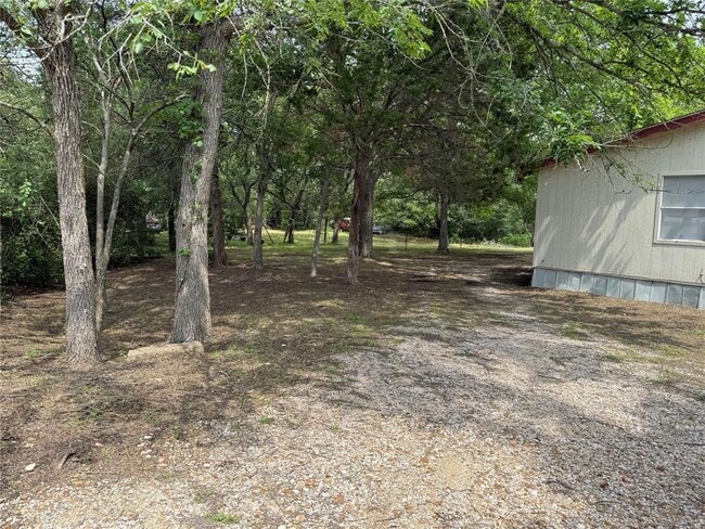 Building Photo - 192 Lba Dr