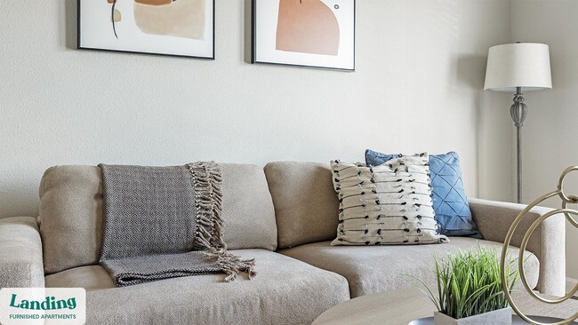 Building Photo - 2745 Westpointe Dr