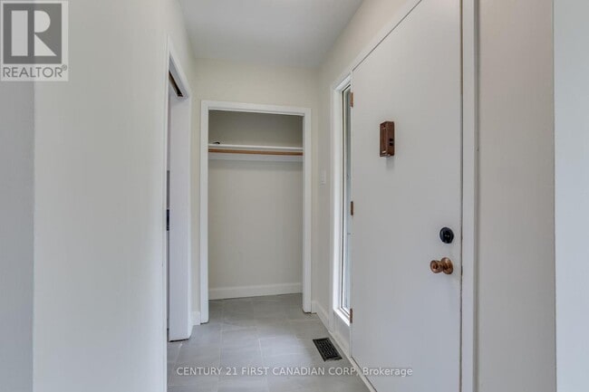 Photo du bâtiment - 207 Cairn St