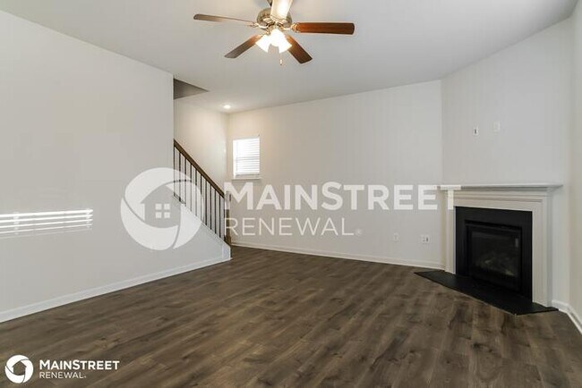 Building Photo - 724 RIVER DELL TOWNES AVE, CLAYTON, NC 27527