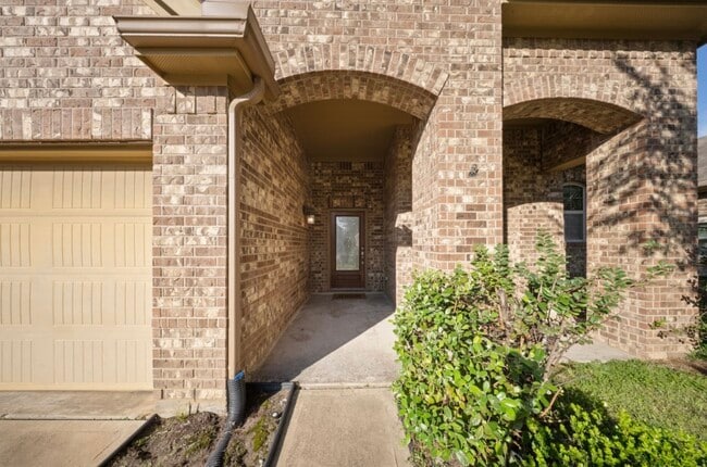 Foto del edificio - 6130 Flagg Ranch Dr