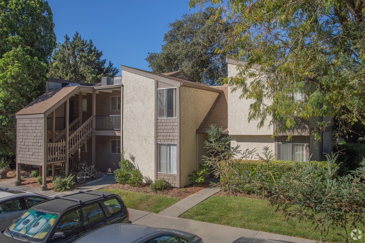 Alvarado Parkside Apartments Davis Ca Apartments Com