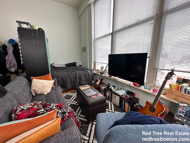 Foto del edificio - 61 Brookline Ave