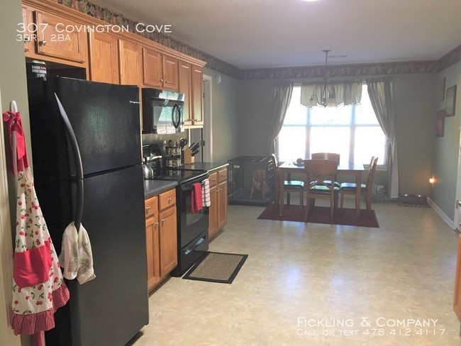 Building Photo - 307 Covington Cove