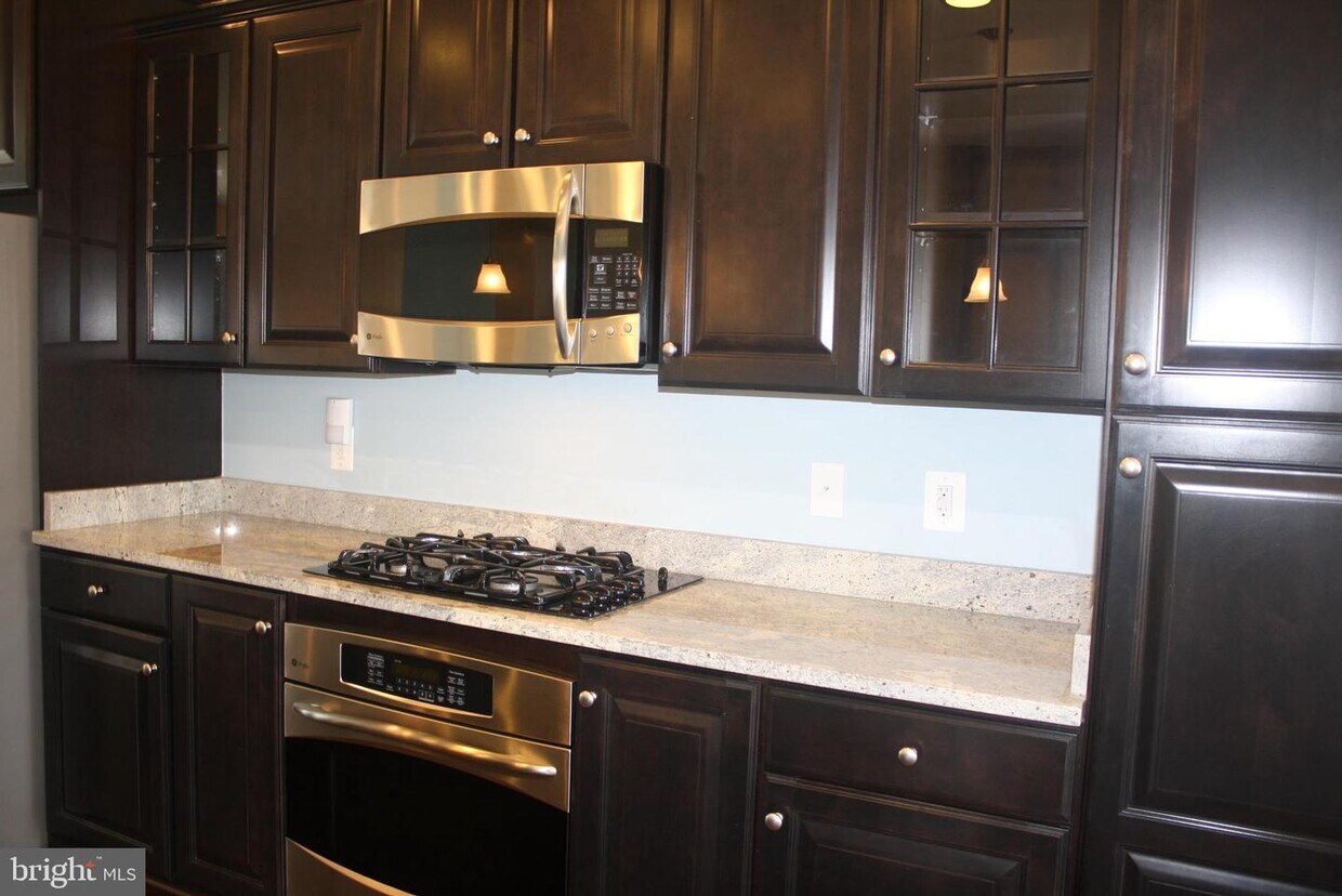 11845 Lake Baldwin Dr, Bristow, VA 20136 - Townhome Rentals in Bristow ...