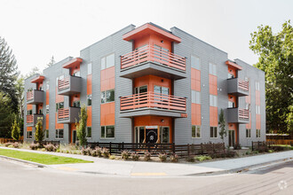 Building Photo - Mesa Pointe