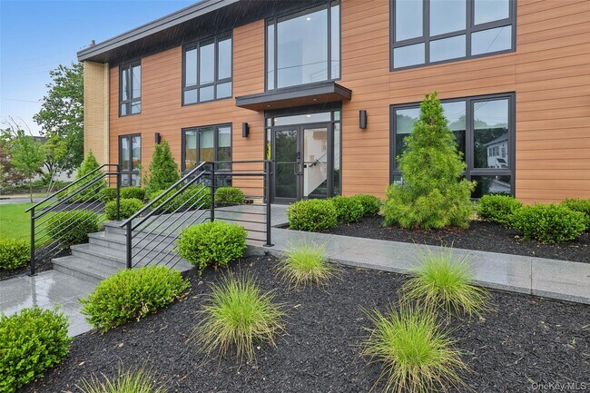 Building Photo - 325 Manville Rd