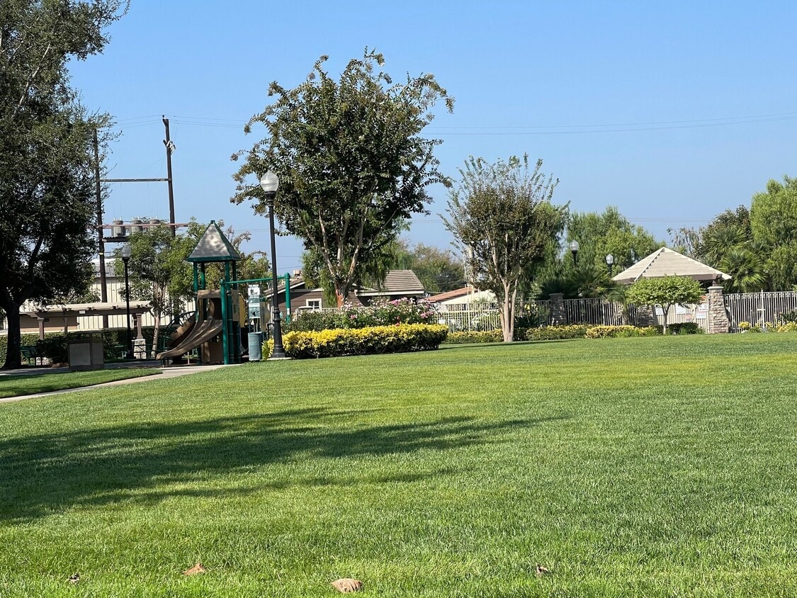 Photo - 6601 Notre Dame Dr (Buena Park, CA)