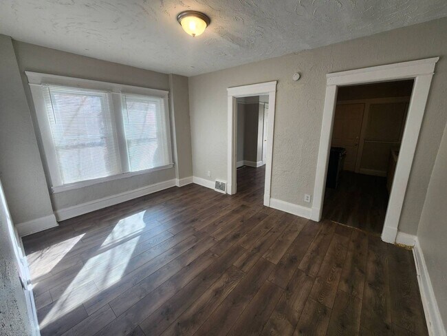 Foto del edificio - 800 E 95th St