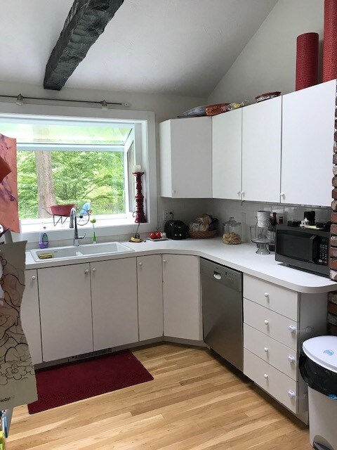 Foto del edificio - 89 Amesbury Rd