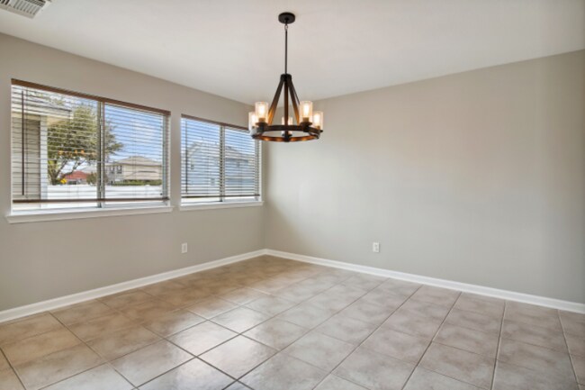 Foto del edificio - 6103 Elton Knolls St