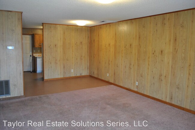 Building Photo - 381 Quill Ave NW