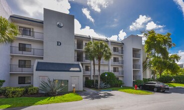 Building Photo - 1605 US-1