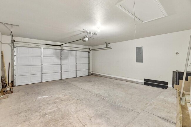 Foto del edificio - 504 E 96th St