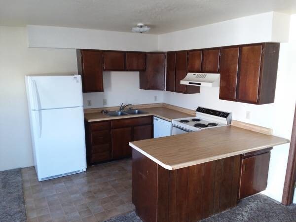 Foto del edificio - 1709 E 23rd St