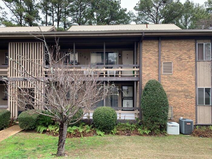 Primary Photo - 3101 Lorna Rd