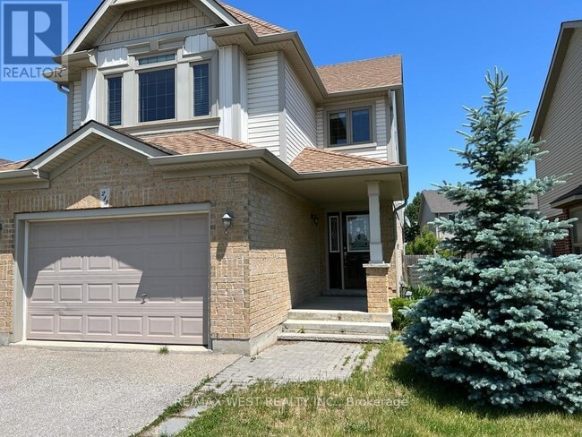 Building Photo - 213 King St S