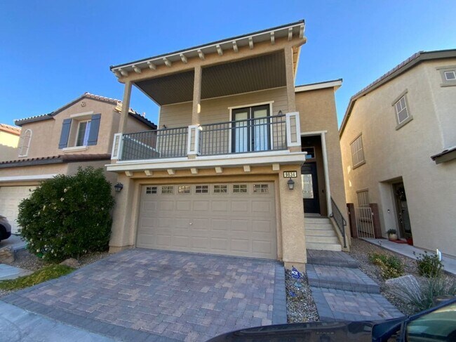 Foto del edificio - STUNNING 2 STORY HOME IN MOUNTAINS EDGE !!