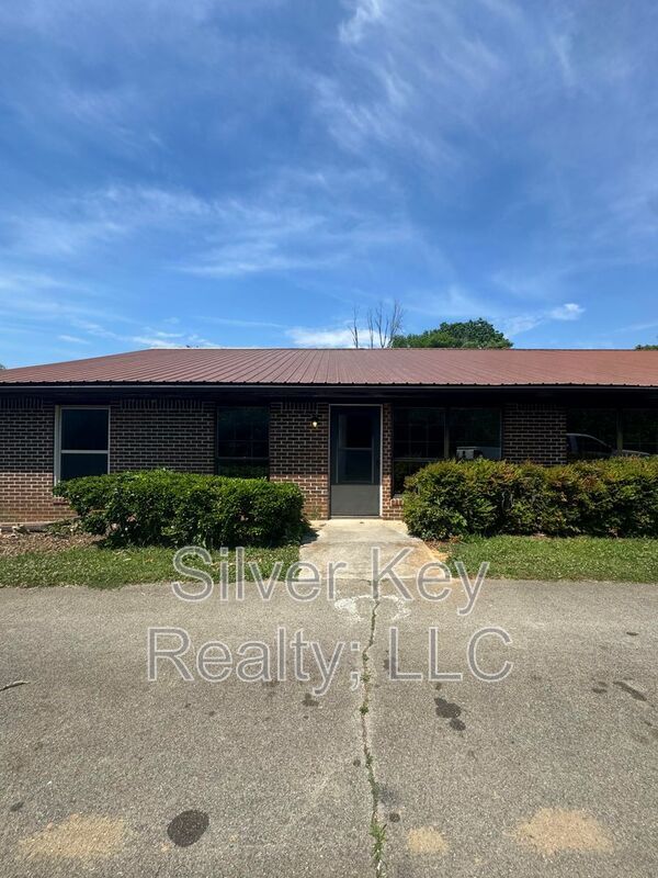 Building Photo - 311 Sunset Dr
