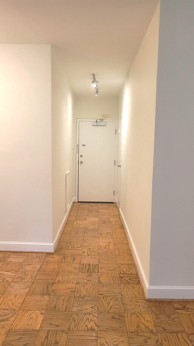 Foto del edificio - 2755 Ordway St NW