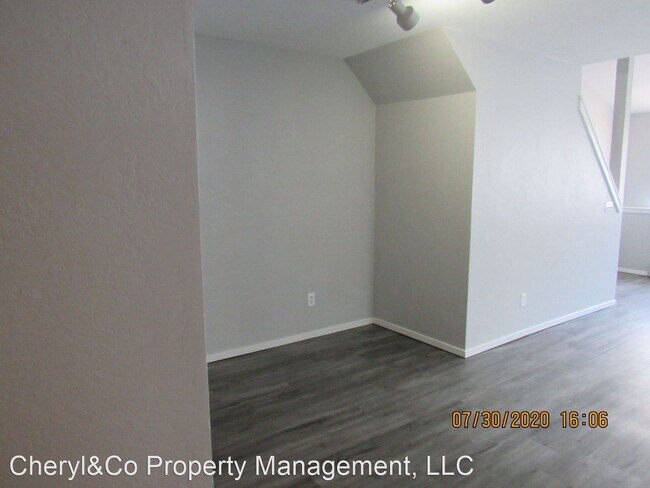 Building Photo - 3 br, 2 bath House - 897 Taughenbaugh Blvd -