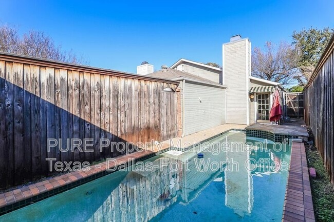 Building Photo - 6308 Winton St