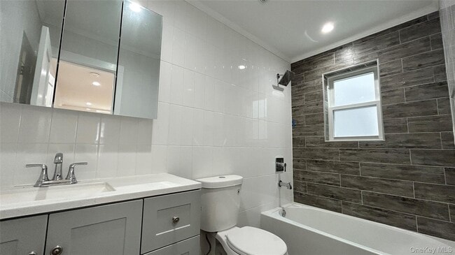 Building Photo - 69-31 Burchell Ave