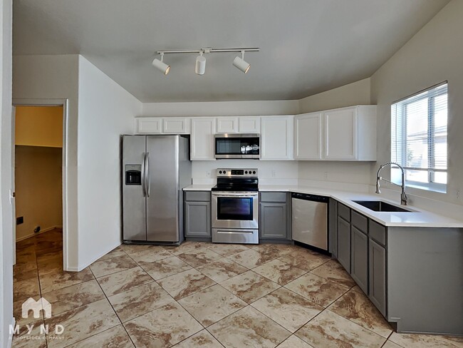 Building Photo - 4123 S Ferris Dr