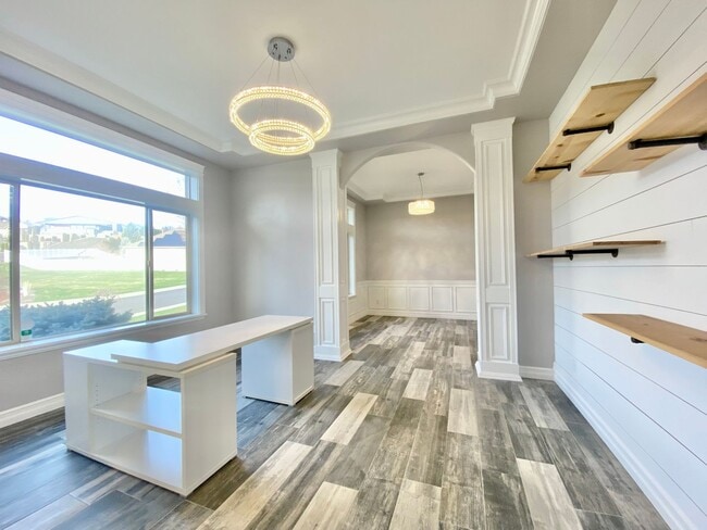 Foto del edificio - The Home That Checks All the Boxes (and Then Adds a Few More)