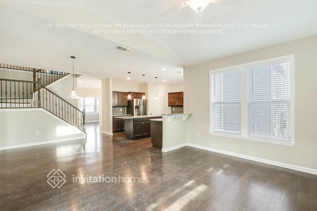 Foto del edificio - 2424 Steinbeck Ln