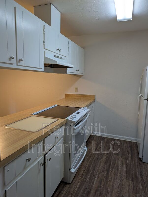 Foto del edificio - 671 Holyoke Ct