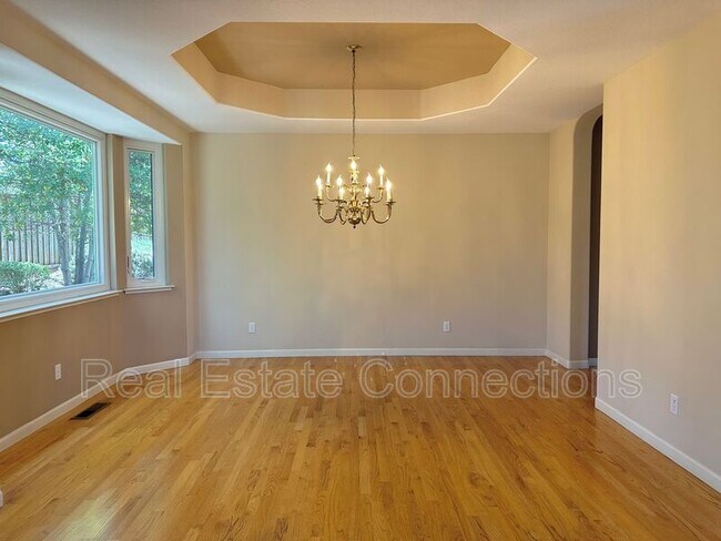 Foto del edificio - 3653 Meadowlands Ln