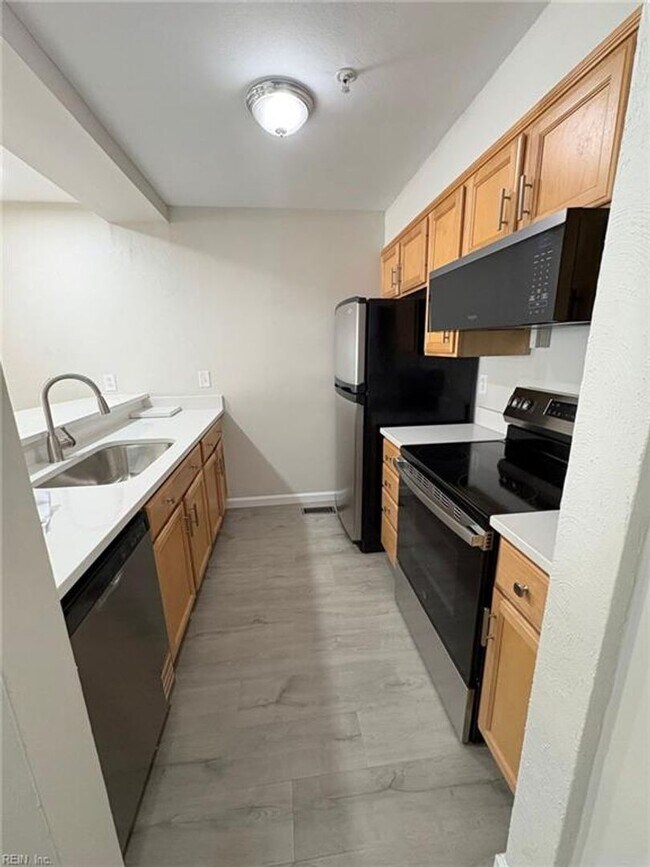 Foto del edificio - 2356 Bays Edge Ave