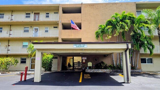 Foto del edificio - 330 NE 26th Ave
