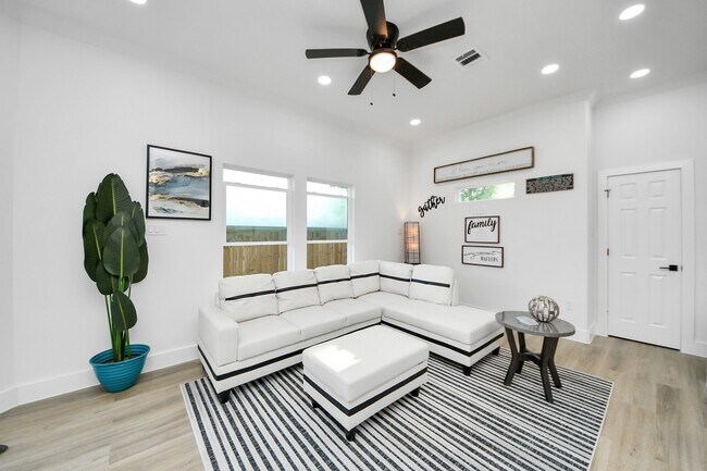 Foto del edificio - 9305 Jutland Rd