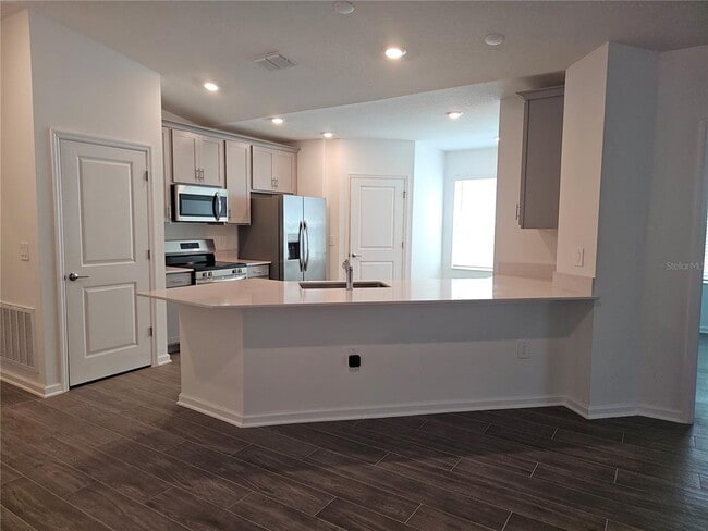 Building Photo - 2629 Runners Cir