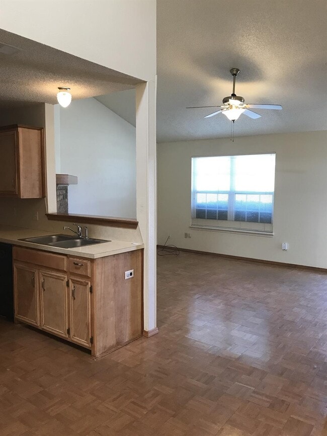 Building Photo - 5620 Brownfield Dr