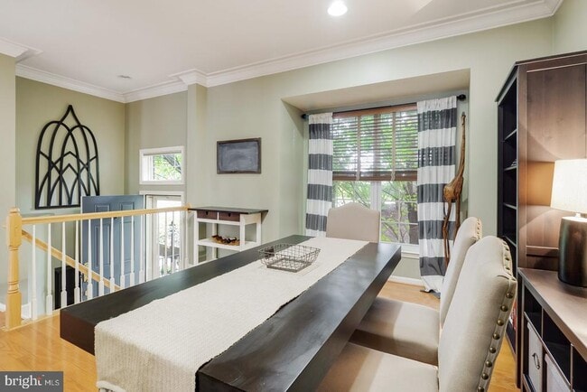 Building Photo - 46209 Walpole Terrace