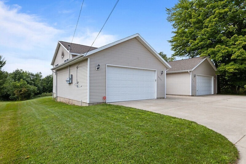 Foto principal - 2552 60th St SE