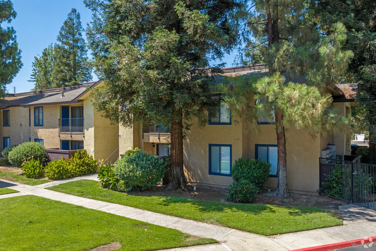 Windscape 373 W Nees Ave Fresno, CA Apartments for Rent in Fresno