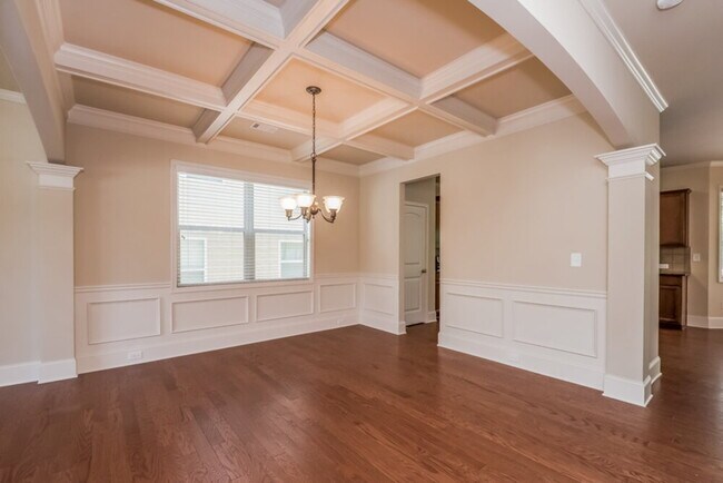 Building Photo - 231 Shaw Dr