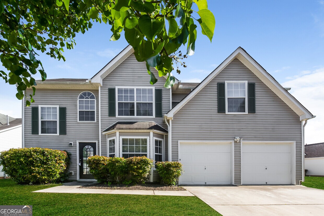 Foto principal - 11949 Spring Lake Way