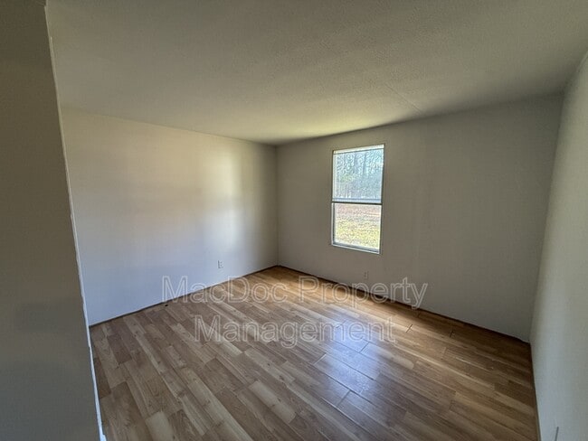 Foto del edificio - 3611 Shirleys Hill Rd