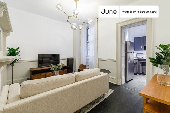 Building Photo - Room in Shared 4 bed/1 bath home in Chelsea