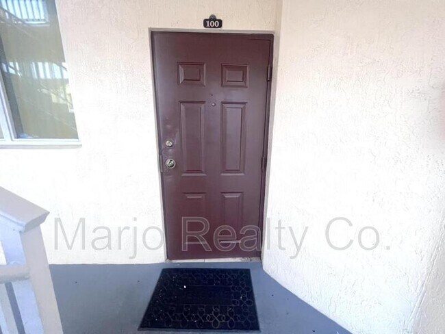 Foto del edificio - 1536 SE 26th St