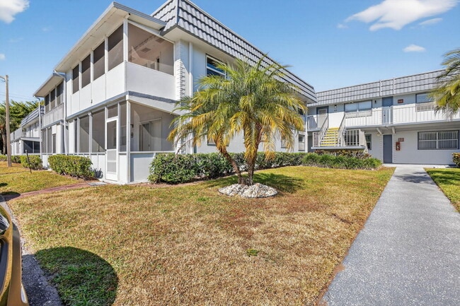 Foto del edificio - 497 Brittany K