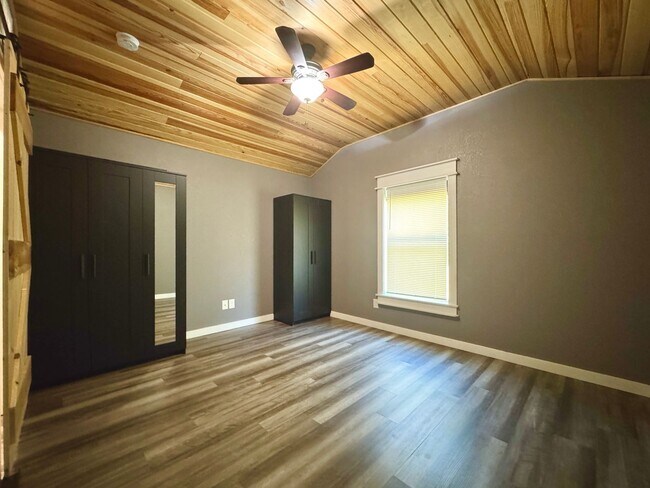 Foto del edificio - 1 Bedroom/1 Bathroom Tiny Home Cottage in ...