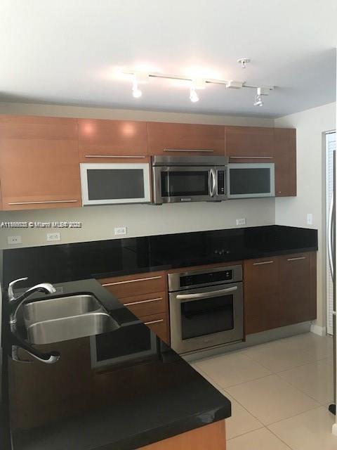 Foto del edificio - 253 NE 2nd St