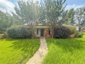 Building Photo - 8613 McAllister Dr